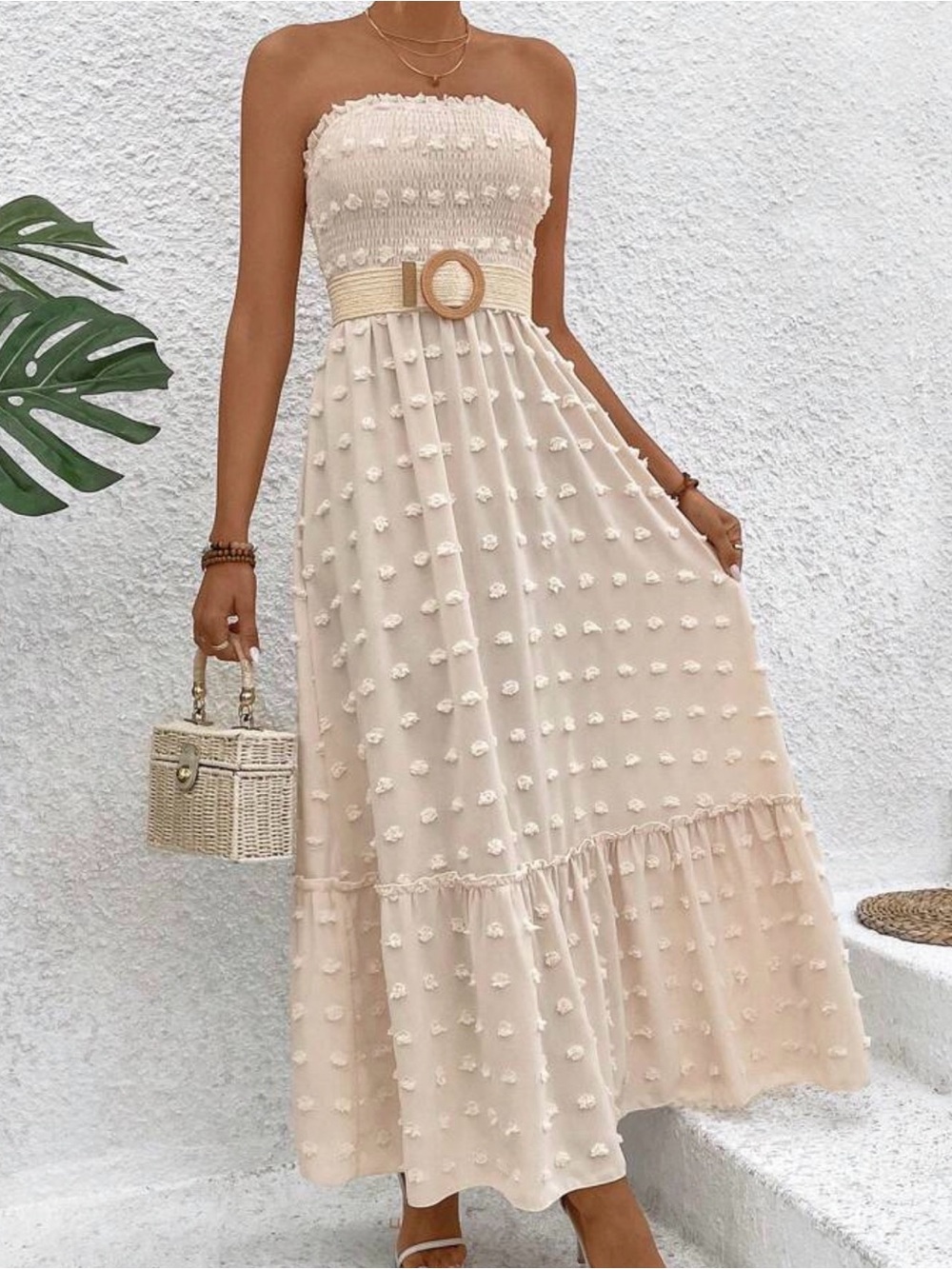 Like New Cream Maxi Dress. Size Lg - embroidered ❤️ - Picture 3 of 5